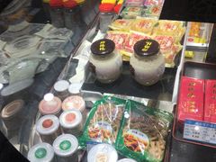 -功德林(南京西路店)