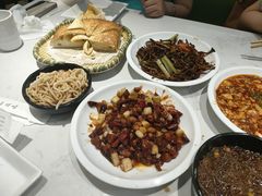-峨嵋小镇(远洋城店)