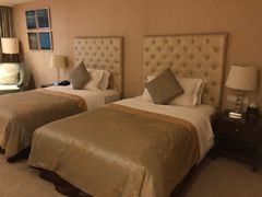 -武汉汉口火车站东方建国大酒店