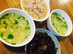-朱洪元苏式面馆(绿宝广场店)