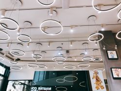 -艾米莉 烫染沙龙