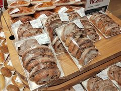 -七鲜超市(瑞虹天地太阳宫店)