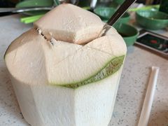 泰国天然椰青-润园四季椰子鸡火锅(海上世界店)