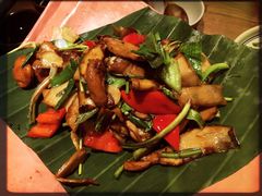 -云海肴·汽锅鸡·云南菜(天山百盛优客店)