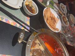 -廖掌柜·重庆鲜货火锅(上海首店)