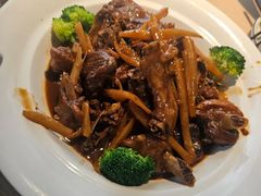 -吴氏老妈·23年家常菜(古城店)