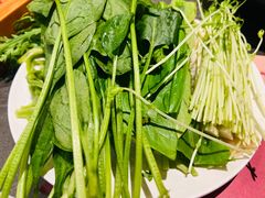 -牛YO寿喜烧·铁板烧和牛火锅自助(市府恒隆店)