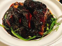招牌焦糖黑叉烧-维园悦谱·海派家常菜(乌鲁木齐南路店)