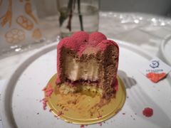 女皇-LE SAPHIR 莎菲尔菓子(和兴店)