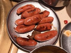 -蚂蚁洞·烤肉大营地(上海静安大悦城店)