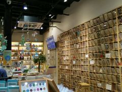 -猫的天空之城概念书店(杭州南宋御街店)