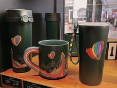 -星巴克臻选(南京金茂览秀城店)