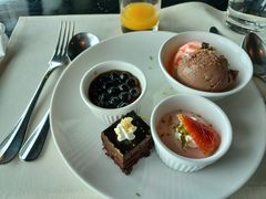 -澳门旅游塔360°旋转餐厅(南湾湖广场店)