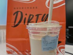 山茶花dirty-瑞幸咖啡(数码01大厦店)