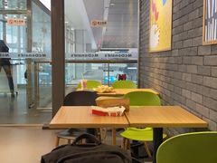 -麦当劳(郑州东高铁站店)