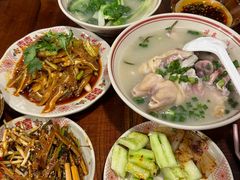 -老方桌烂蹄花川菜馆(九龙坡店)