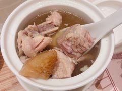 -顺风汤馆·广府粤菜(江宸天街店)