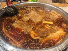 -肖肖酸萝卜鱼火锅(总店)