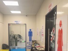 -美再晨游泳馆(新江湾店)