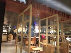 大堂-星巴克臻选(国贸商城首店)
