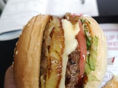 照烧凤梨牛肉特堡-The Habit Burger Grill 哈比特汉堡(爱琴海店)