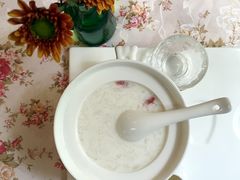 -燕庭·纯燕窝·甜品下午茶(南京西路店)