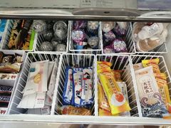 -全家便利店(襄阳南路店)