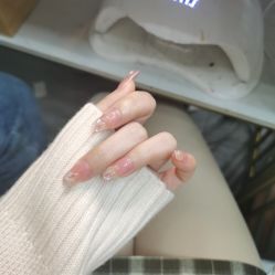 -董小姐日式美甲美睫·皮肤管理