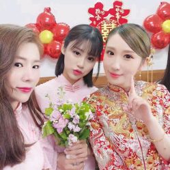 点击看大图 -觅白婚纱礼服馆
