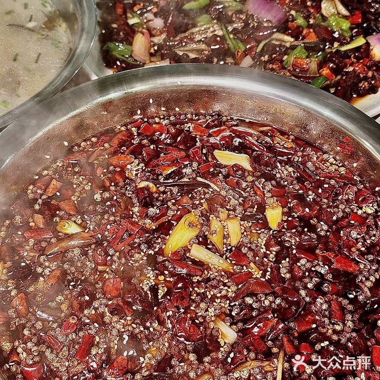 重庆三天两晚打卡地道江湖菜