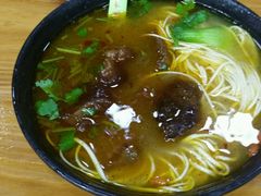 -志权牛肉面(灵山路店)