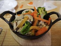 -Famous肥猫墨西哥音乐餐吧(五棵松华熙LIVE店)