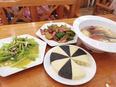 -外婆的味道私房餐厅·外婆喊你回家吃饭