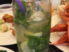 -东方红海鲜百汇(国际大厦店)