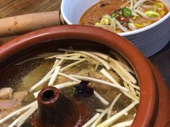 -雀舞云南菜(乐客城店)