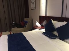 -蓝蔻酒店(深圳东站布吉万象汇店)