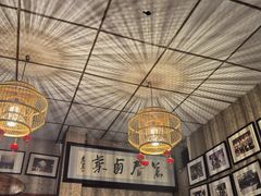 -老鼎万春卤菜(五代传承创始老店)