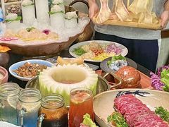 -得意咚瓜·顺德鱼生·冬瓜火锅(深圳首店)