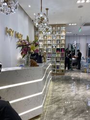-MY WAY SALON