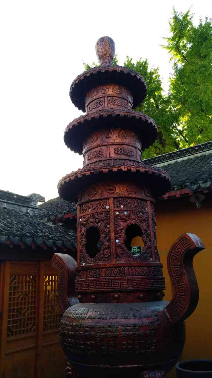 南七宝寺-"在七宝老街溜达,看到有指示牌显示附近有座.