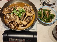 -丁里羊肉小镇(天鹅湖总店)