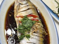 -三江源美食城