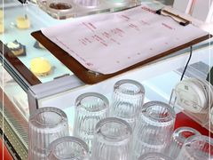 -UNI UNI(环亚凯瑟琳店)