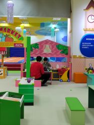 -莫莉幻想儿童乐园(北京丰台永旺店)