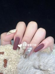 -鑫悦日式美甲美睫