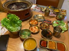 -闻老头·菊花炭烤肉(D11店)