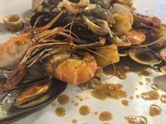 -席娜卡琳火车铁道夜市