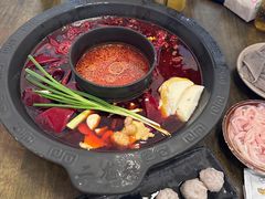 -黄潇洒老火锅(九眼桥宏济巷店)