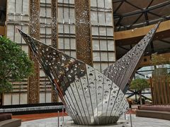 -上海滴水湖皇冠假日酒店