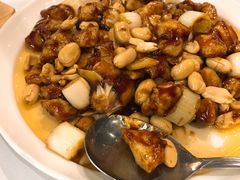 宫保鸡丁-眉州东坡(上海中心店)